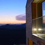 Ca' Borghino * Alba (Piedmont)