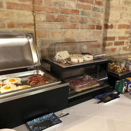 Lantgård Ca' Borghino Alba (Piedmont)