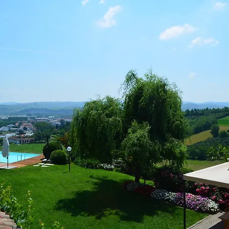 Lantgård Ca' Borghino Alba (Piedmont)