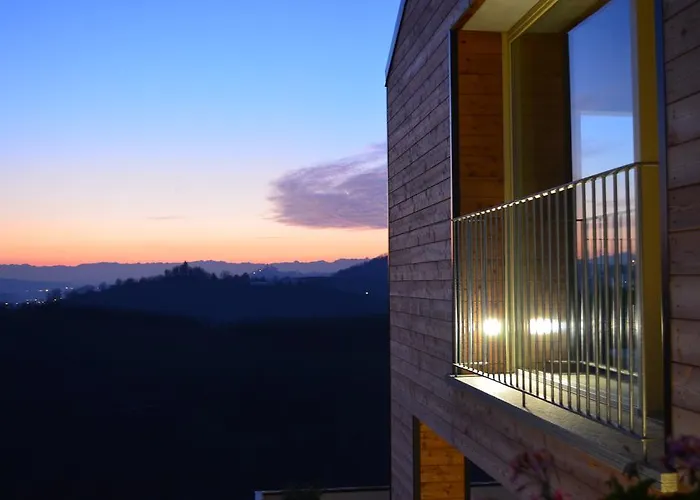 Ca' Borghino * Alba (Piedmont)